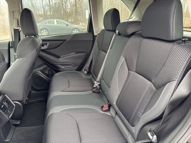 Used 2021 Subaru Forester Premium image 14