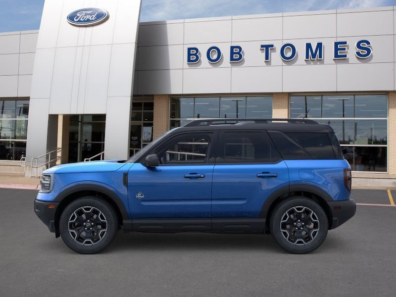 Used 2025 Ford Bronco Sport Outer Banks AWD/4WD image 3