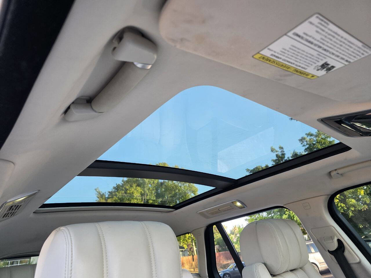 Used 2013 Land Rover Range Rover Supercharged image 19