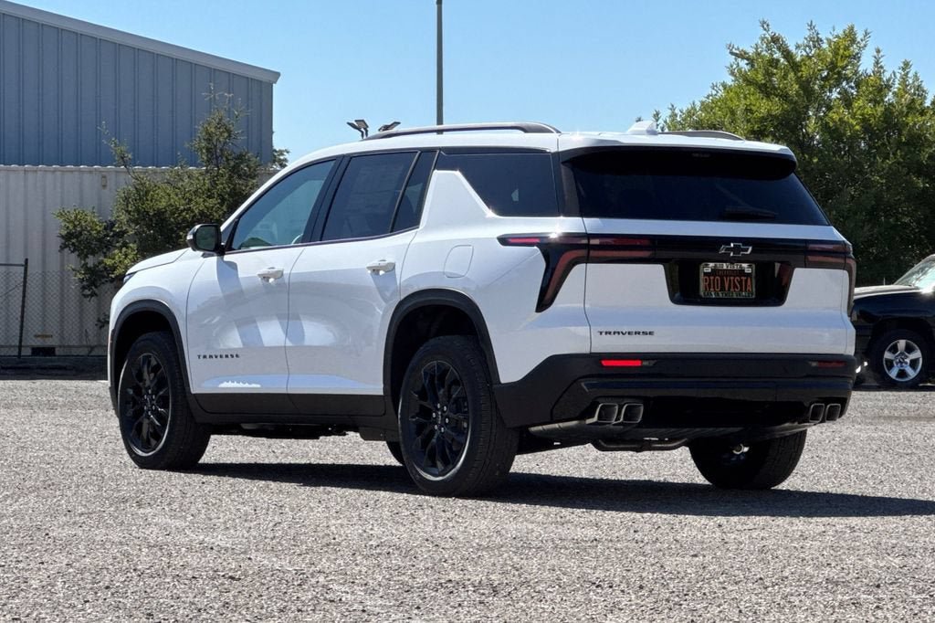 New 2026 Chevrolet Traverse LT w/ Midnight/Sport Edition FWD image 6