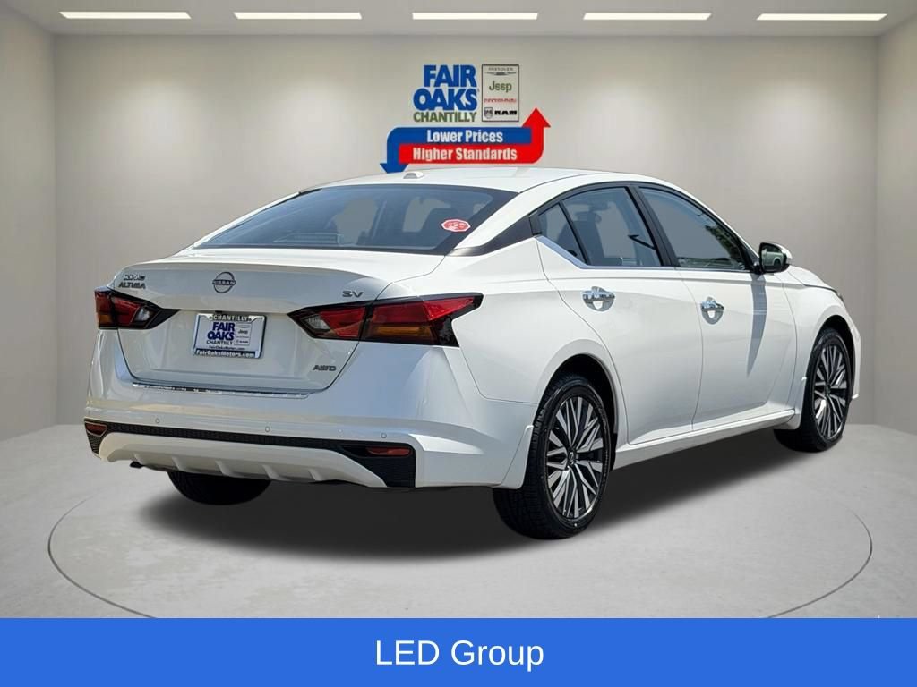 Used 2023 Nissan Altima 2.5 SV AWD/4WD image 8