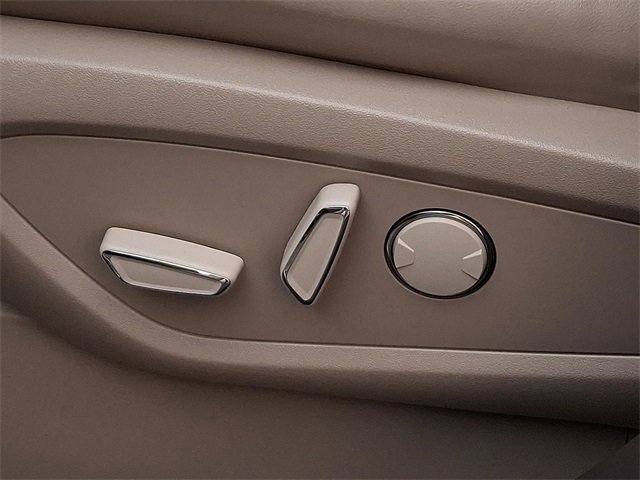 Used 2021 Lincoln Nautilus AWD w/ Equipment Group 101A image 27