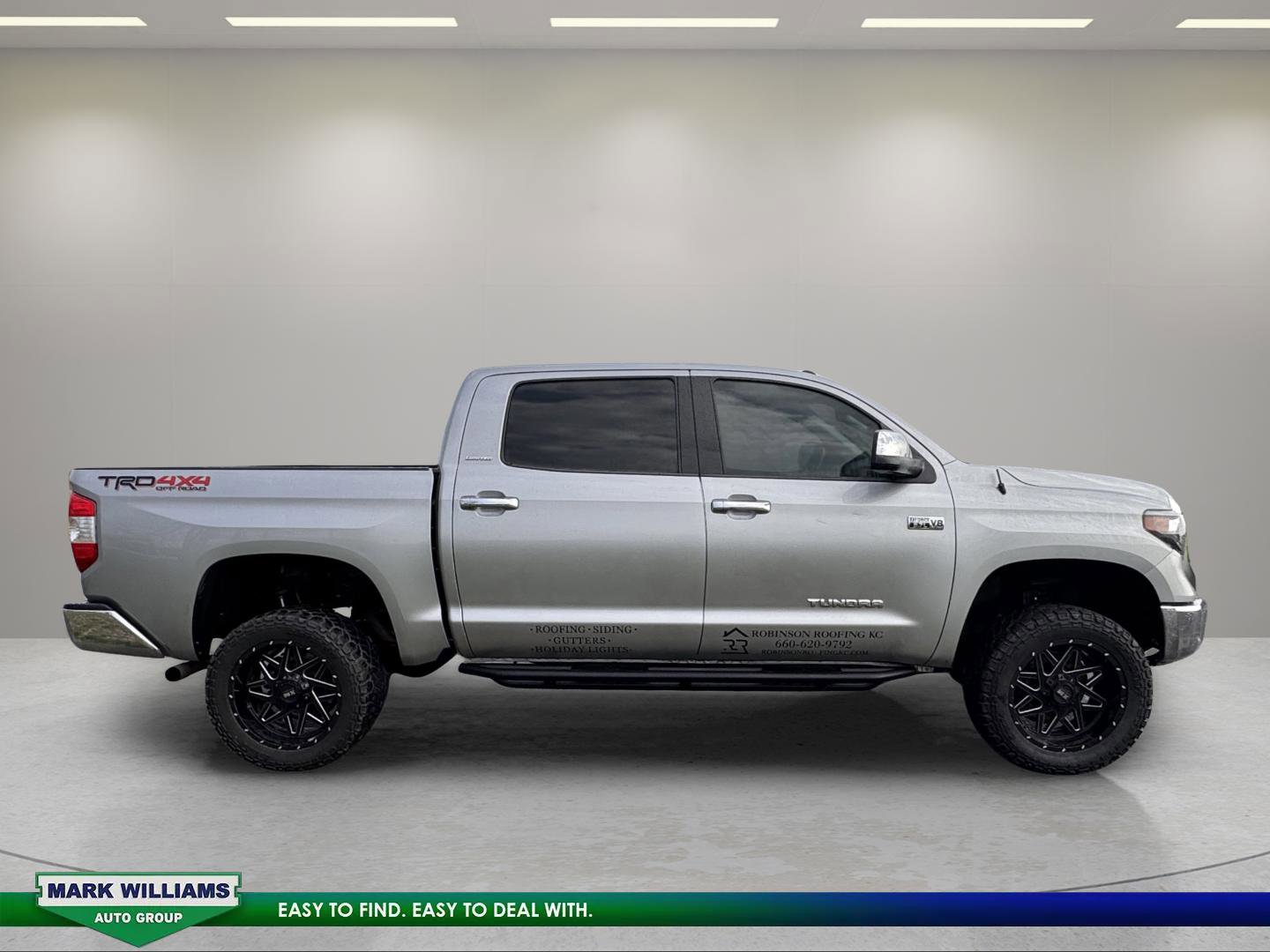 Used 2017 Toyota Tundra Limited image 2