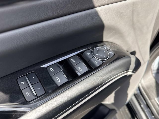 Used 2023 Cadillac Escalade ESV Premium Luxury image 10