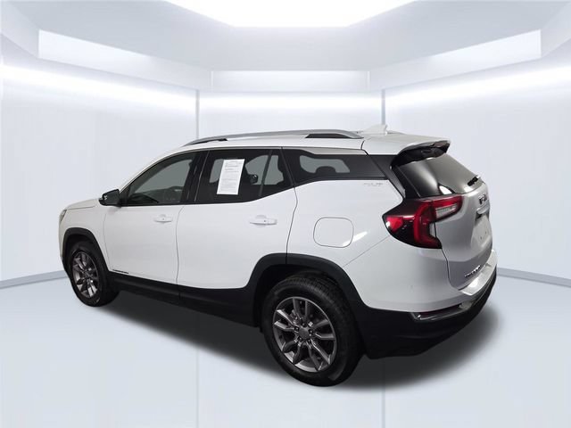 Used 2024 GMC Terrain SLT AWD/4WD image 10