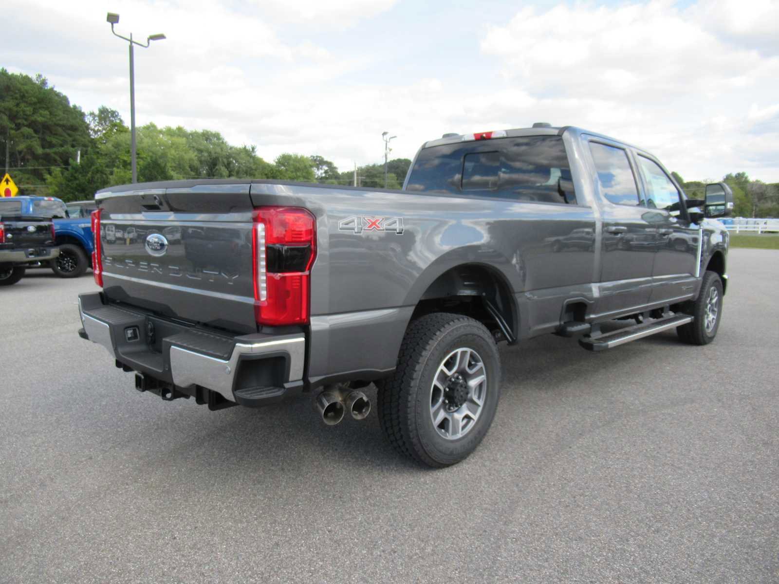 New 2026 Ford F350 Lariat image 5
