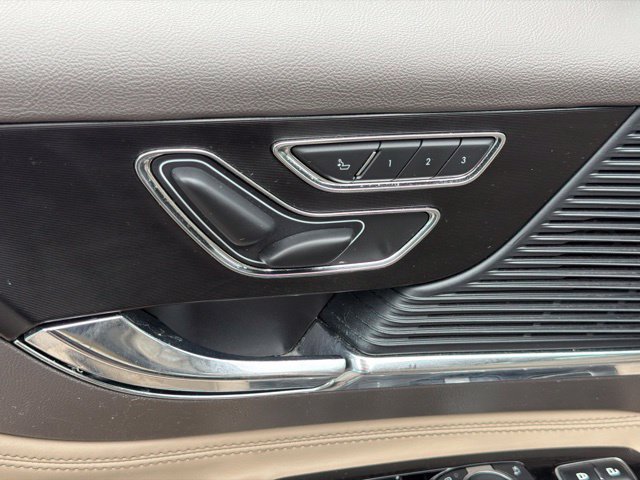 Certified 2020 Lincoln Corsair FWD w/ Equipment Group 101A image 11