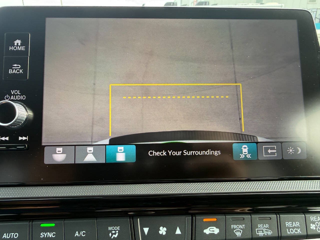 Used 2026 Honda Odyssey Elite image 46