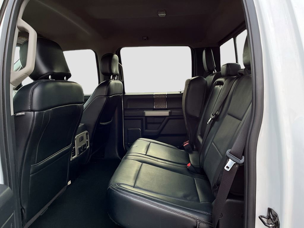 Used 2019 Ford F250 Lariat w/ Chrome Package image 24