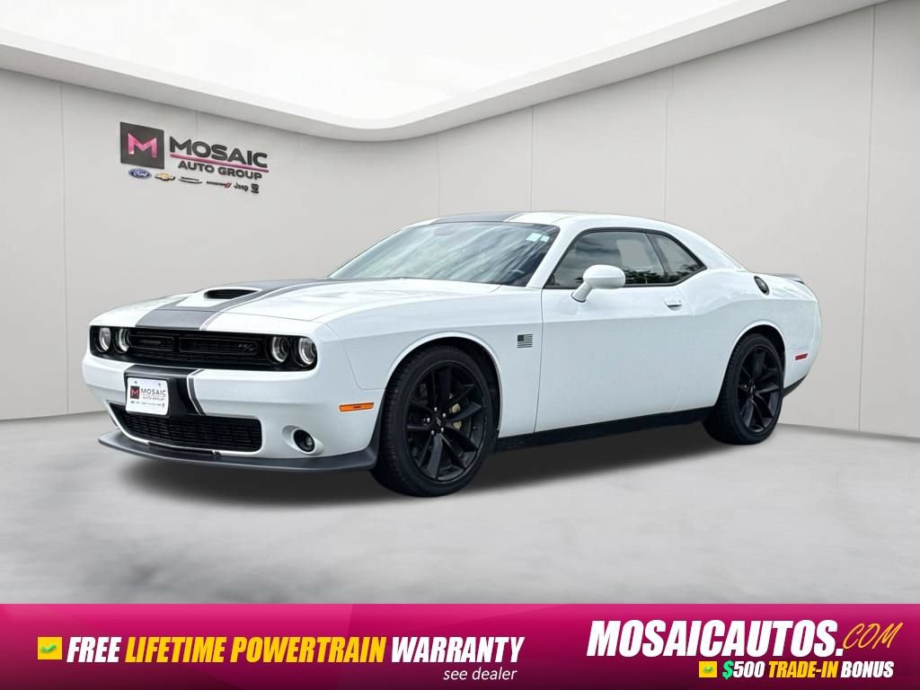 Used 2019 Dodge Challenger R/T Scat Pack w/ Stars & Stripes Edition RWD image 3
