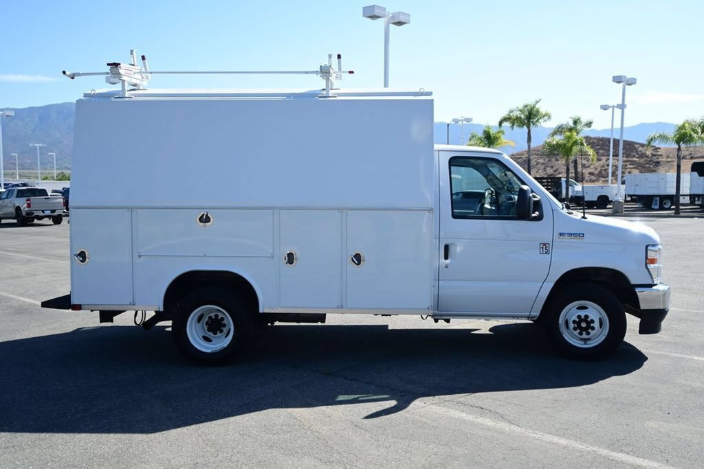 Used 2023 Ford E-350 and Econoline 350 Super Duty w/ Power Windows & Locks Group RWD image 5