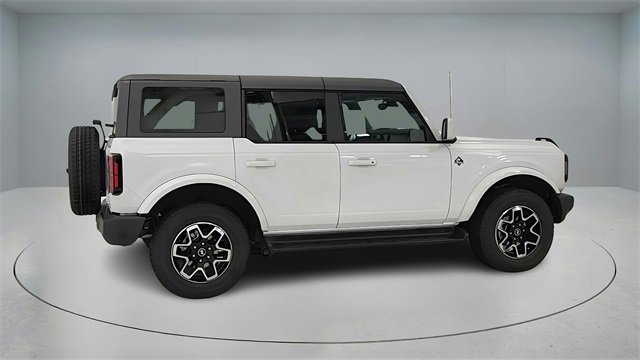 New 2025 Ford Bronco Outer Banks image 8