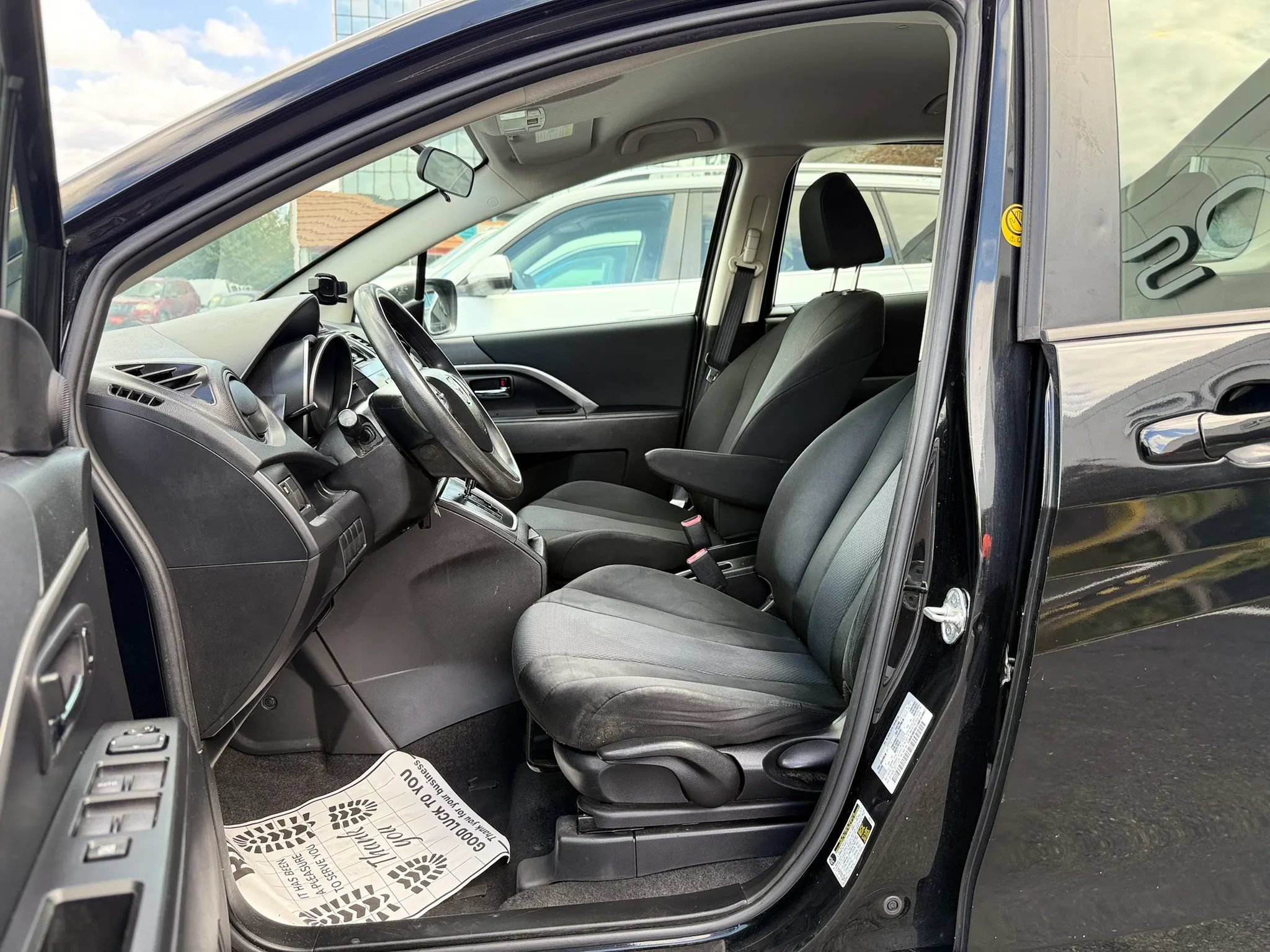 Used 2014 MAZDA MAZDA5 Sport FWD image 9