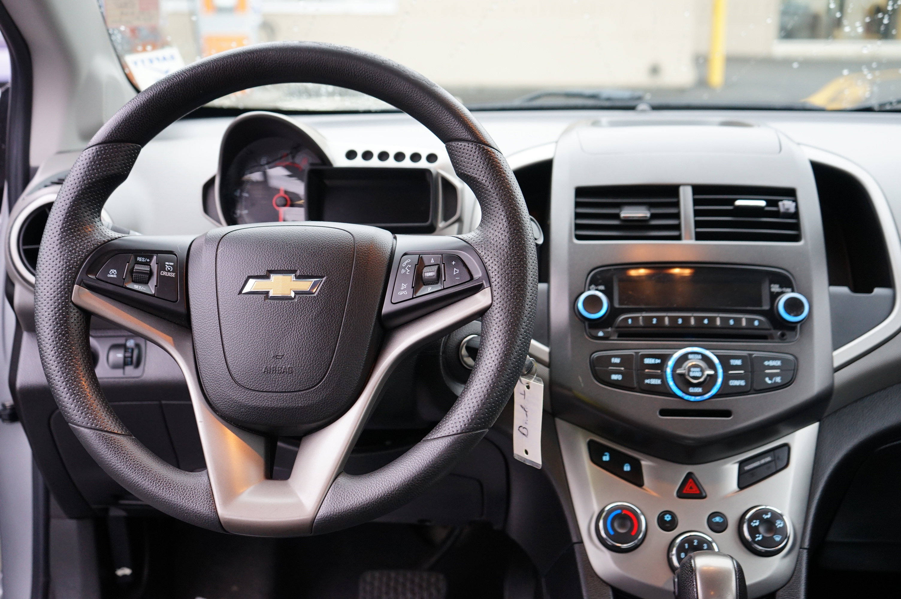 Used 2015 Chevrolet Sonic LT image 16