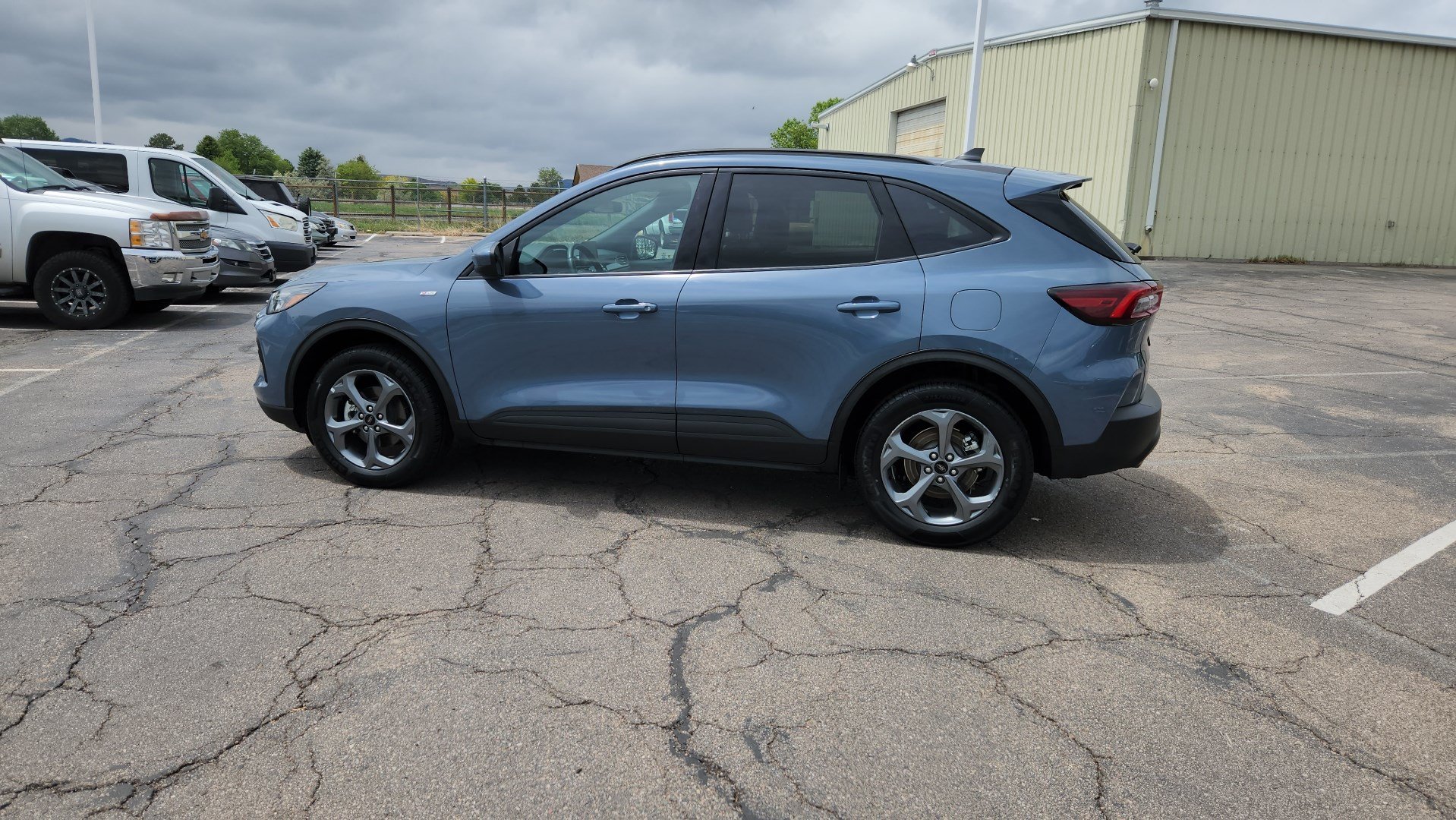 Certified 2025 Ford Escape ST-Line Select AWD/4WD image 7