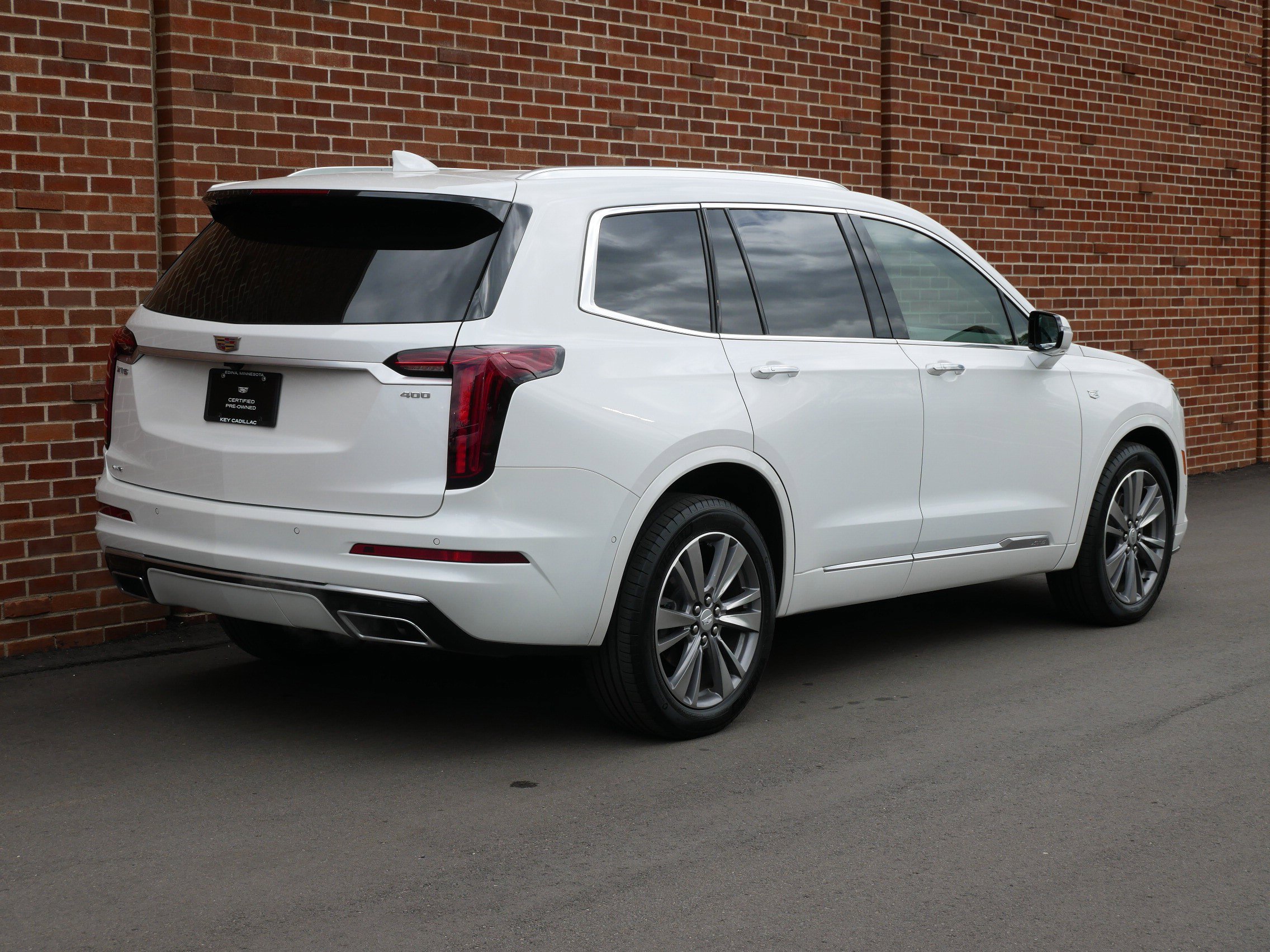 Used 2022 Cadillac XT6 Premium Luxury w/ Technology Package AWD/4WD image 25