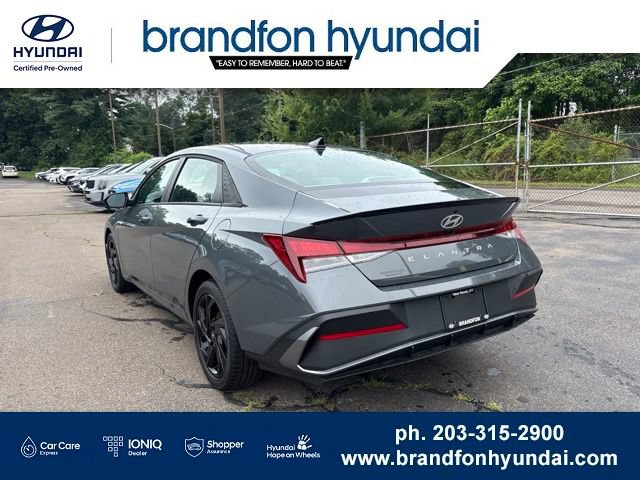 Certified 2026 Hyundai Elantra Sport FWD image 4