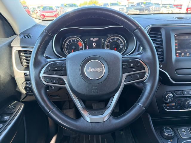 Used 2019 Jeep Cherokee Latitude Plus w/ Comfort/Convenience Group image 14