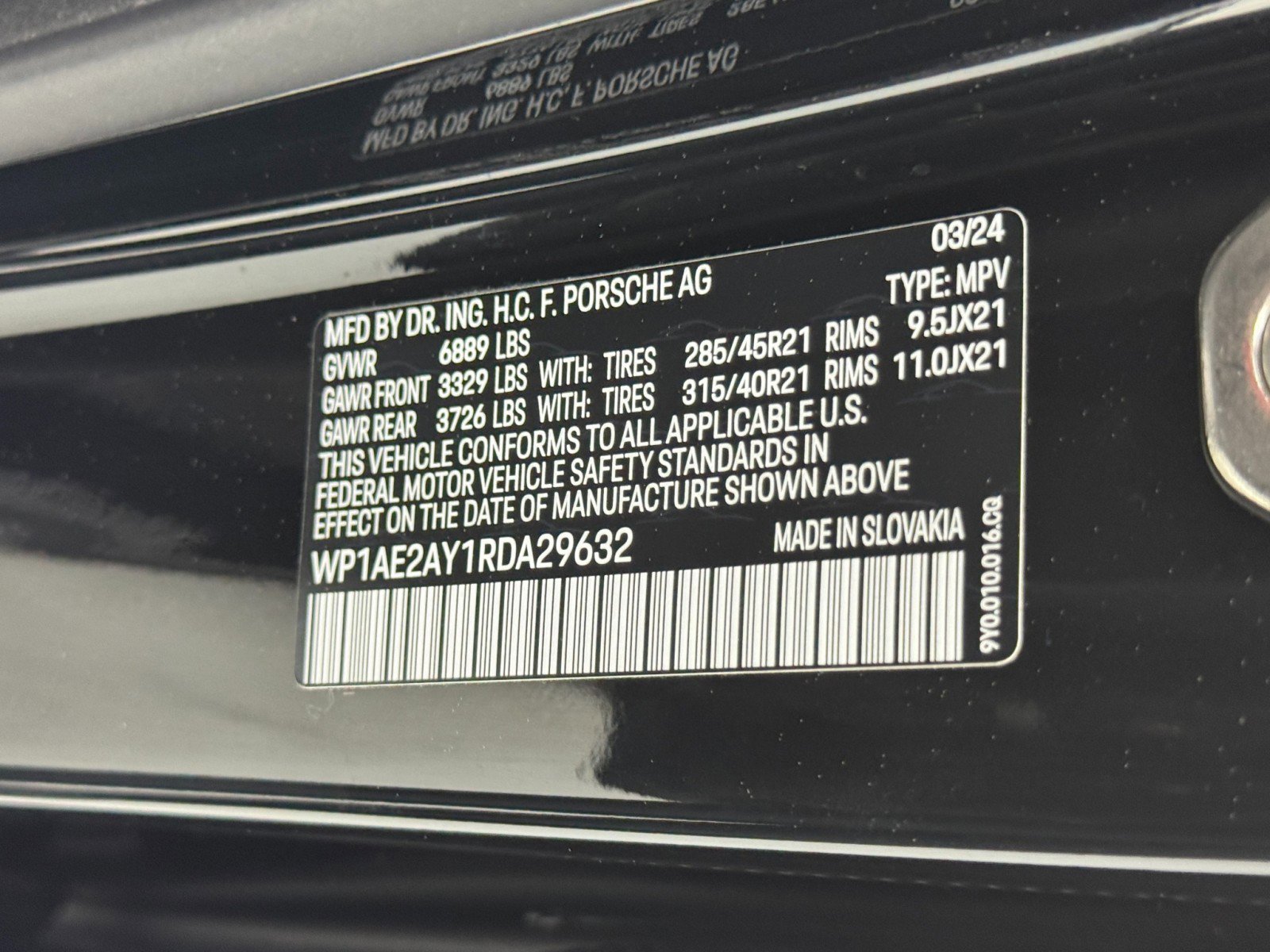 Used 2024 Porsche Cayenne image 49