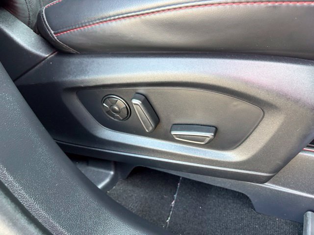 Used 2025 Ford Explorer ST AWD/4WD image 28