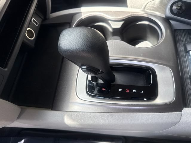 Used 2019 Honda Pilot LX image 18