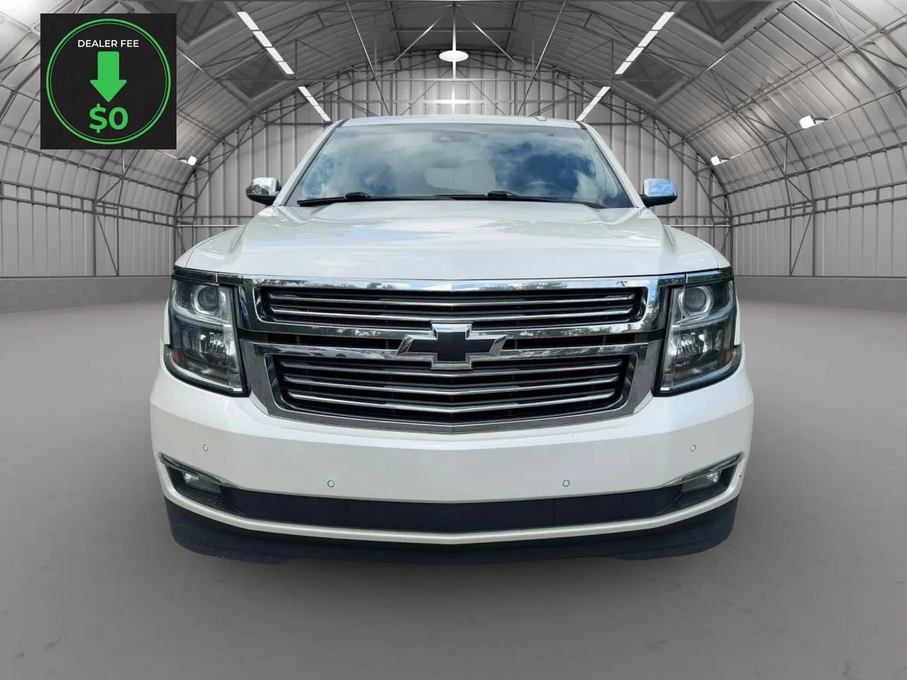 Used 2015 Chevrolet Suburban LTZ RWD image 2