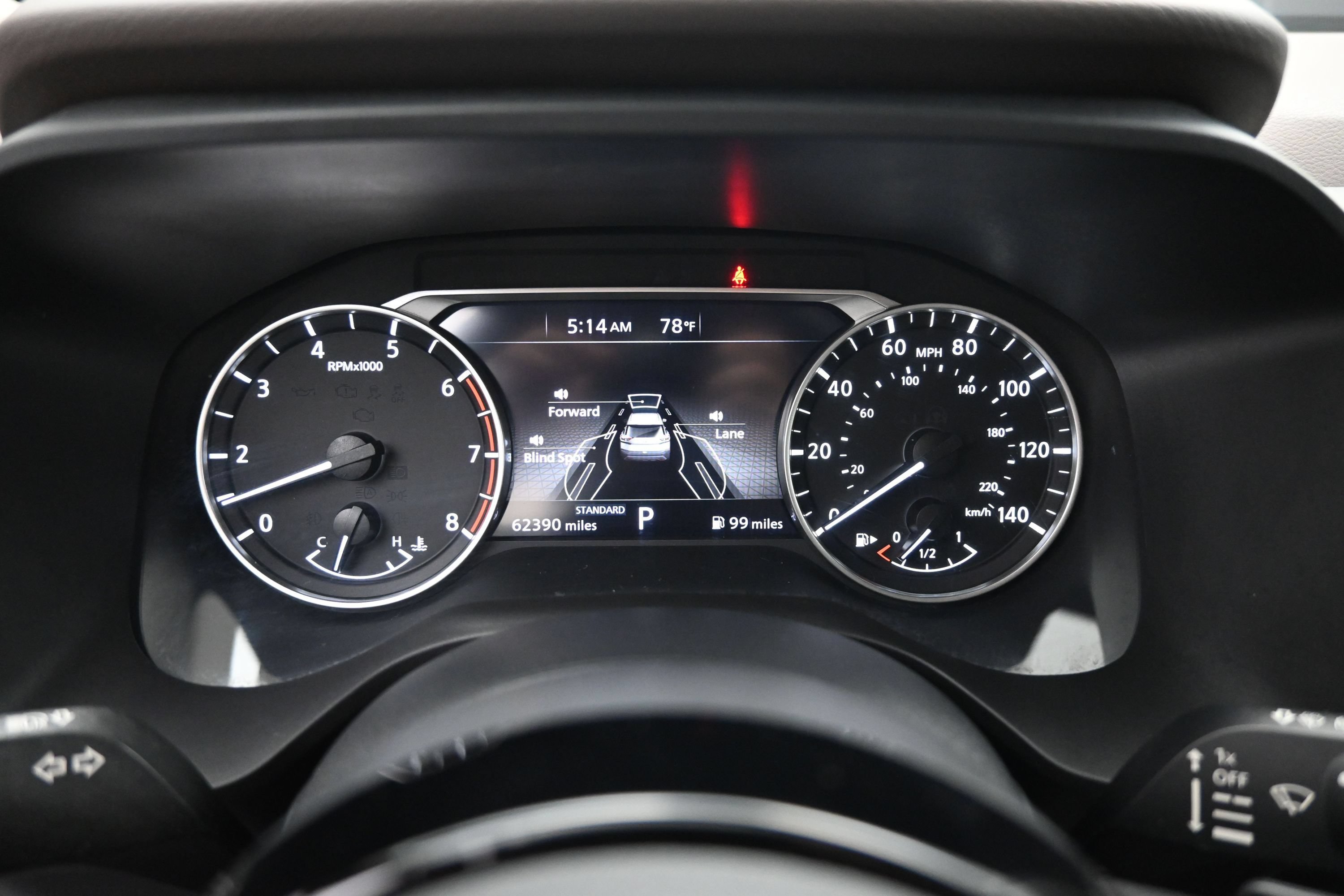 Used 2023 Nissan Rogue SV FWD image 13
