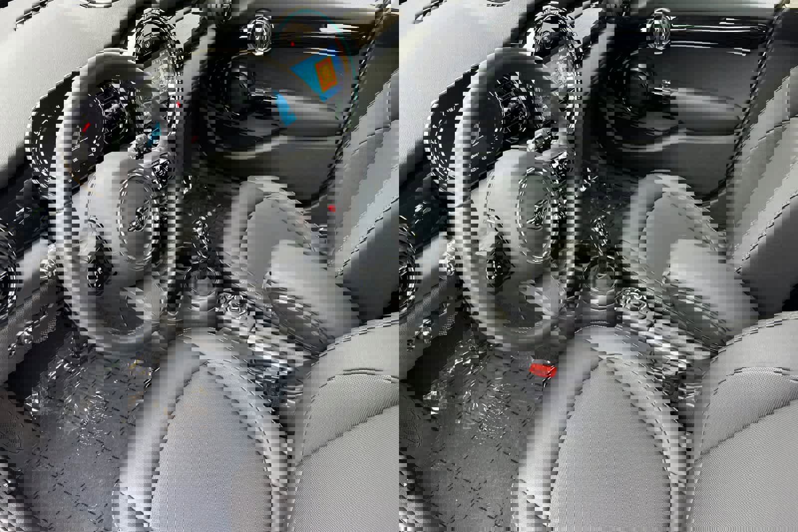 Used 2024 MINI Cooper 4-Door Hardtop image 11