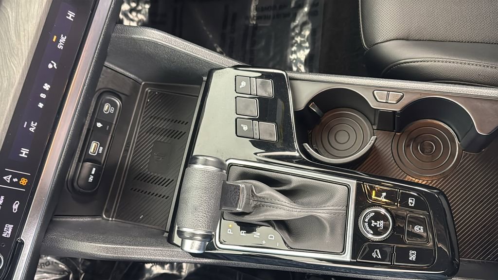 Used 2025 Kia Sportage X-Line image 28