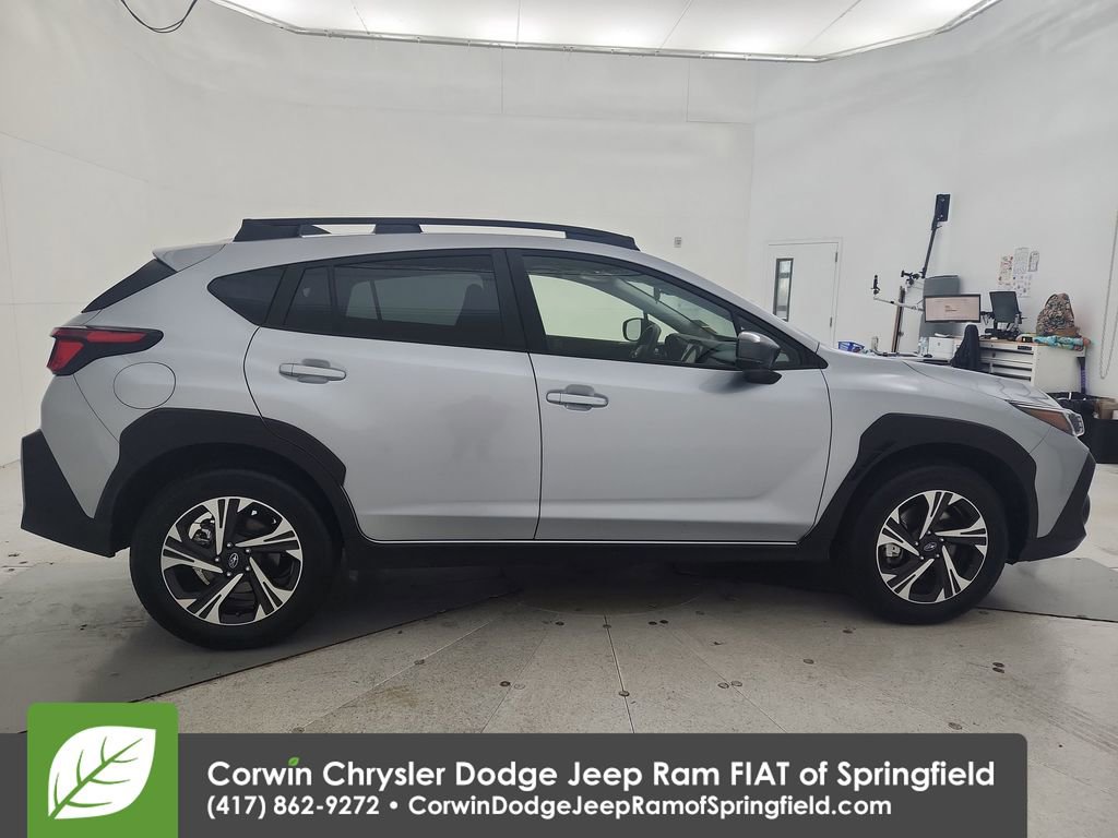 Used 2024 Subaru Crosstrek 2.0i Premium image 9