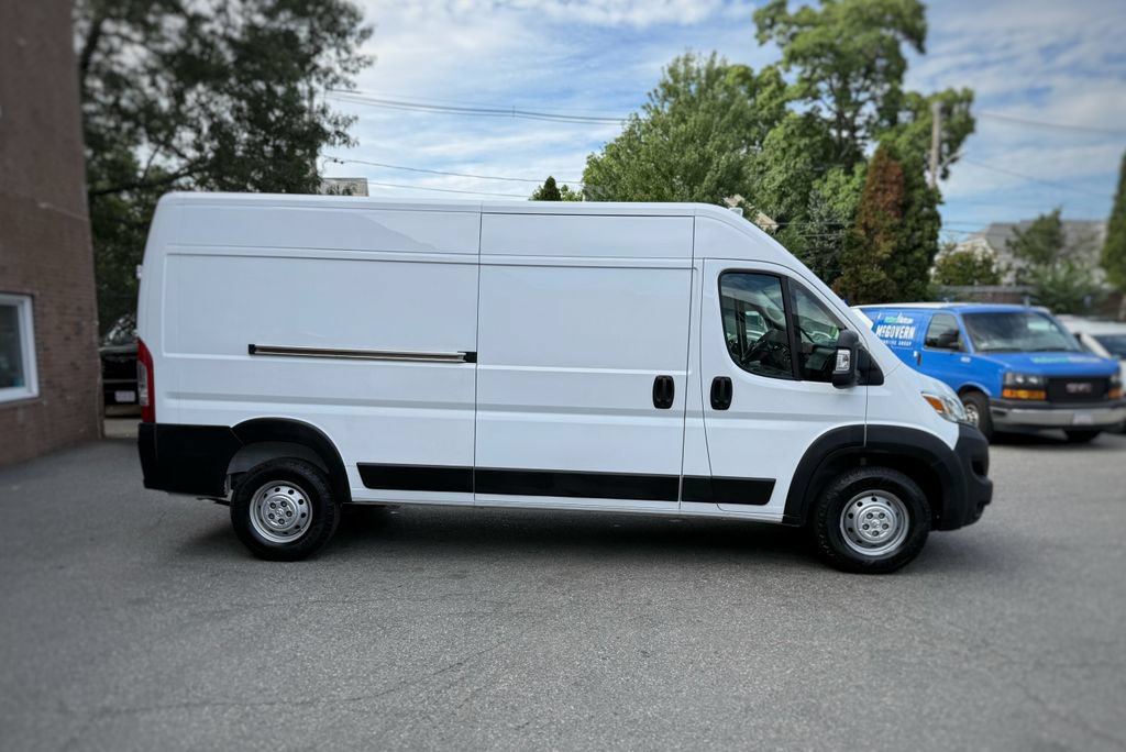 Used 2023 RAM ProMaster 2500 FWD image 4