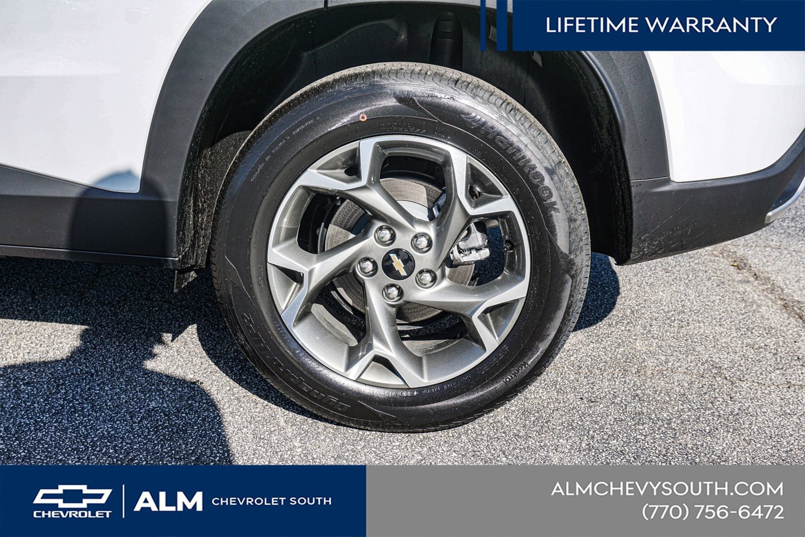 New 2026 Chevrolet Trax LT w/ Driver Confidence Package FWD image 14