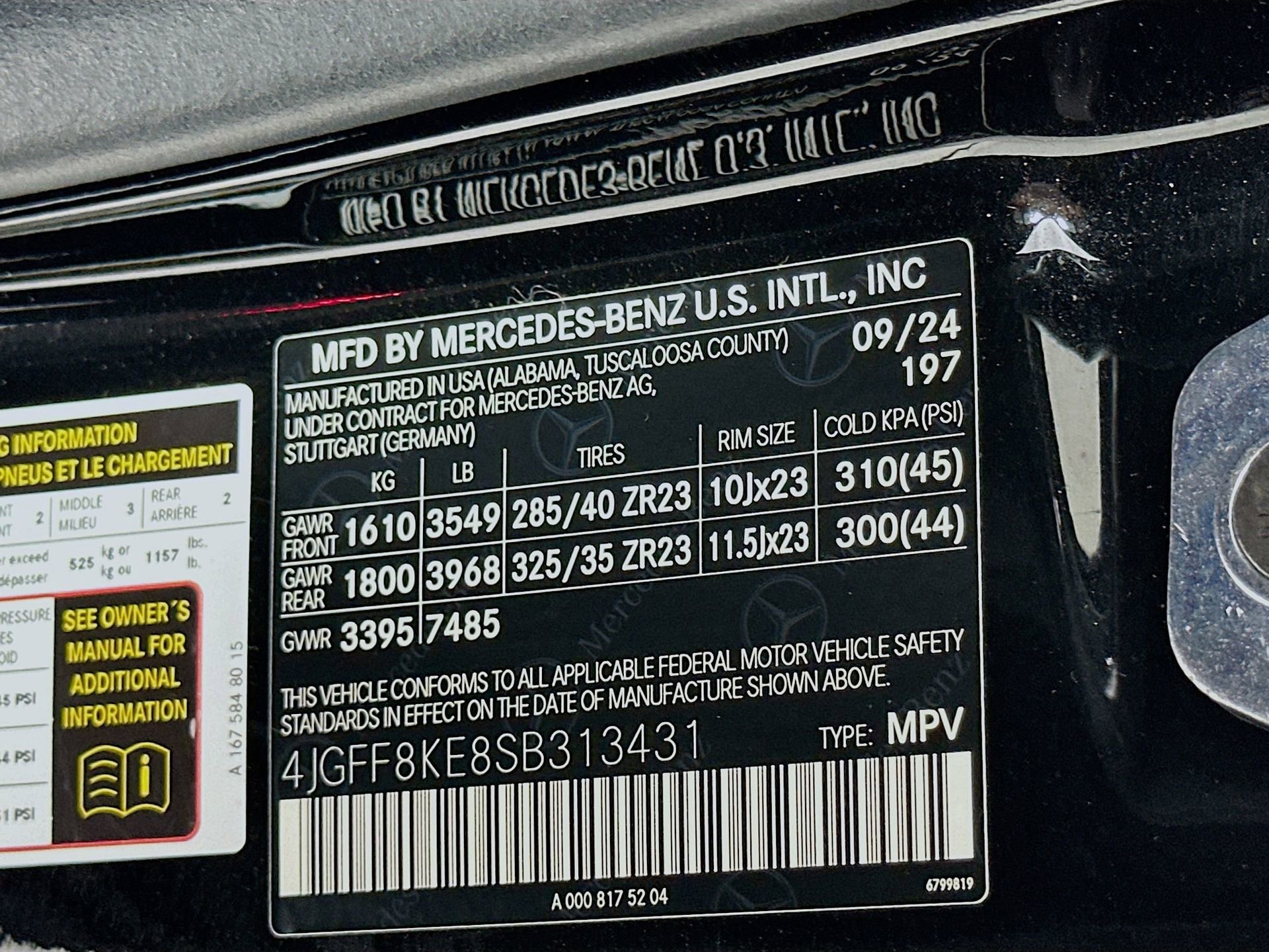 Used 2025 Mercedes-Benz GLS 63 AMG 4MATIC image 36