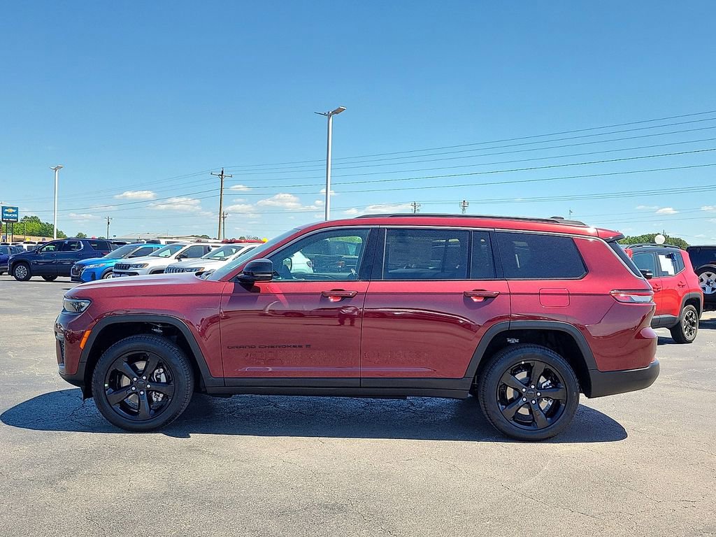 New 2026 Jeep Grand Cherokee L Limited AWD/4WD image 3