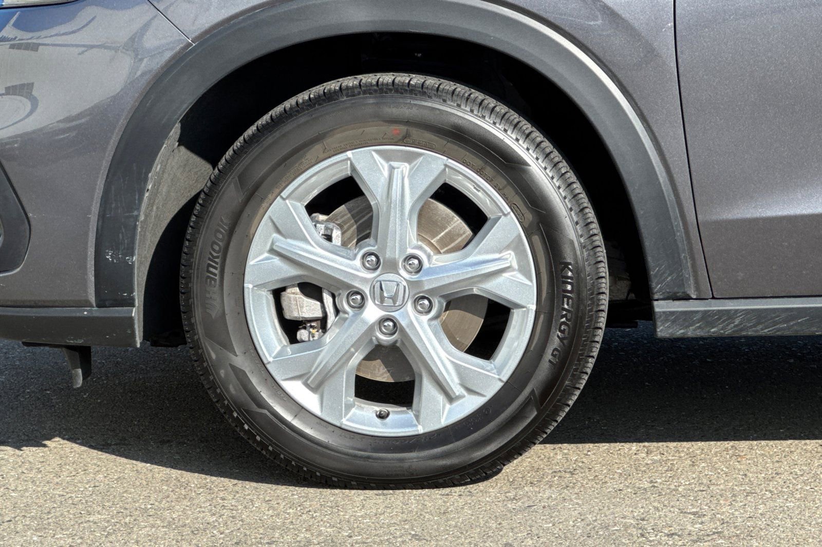 Certified 2024 Honda HR-V LX image 28