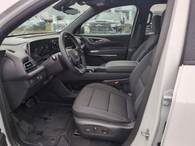 New 2026 Chevrolet Traverse LT w/ Driver Confidence Package image 13