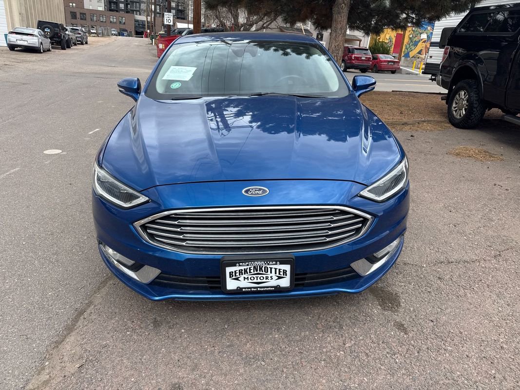 Used 2017 Ford Fusion Energi Titanium FWD image 2