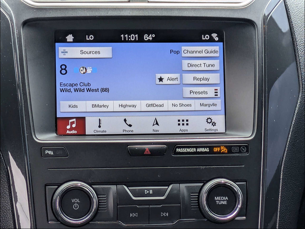 Used 2019 Ford Explorer XLT w/ Equipment Group 202A FWD image 21