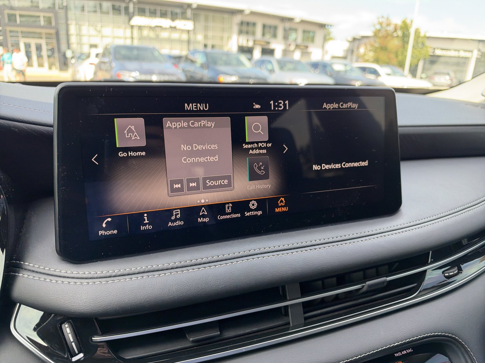 Used 2023 INFINITI QX60 Sensory w/ Vision Package AWD/4WD image 16