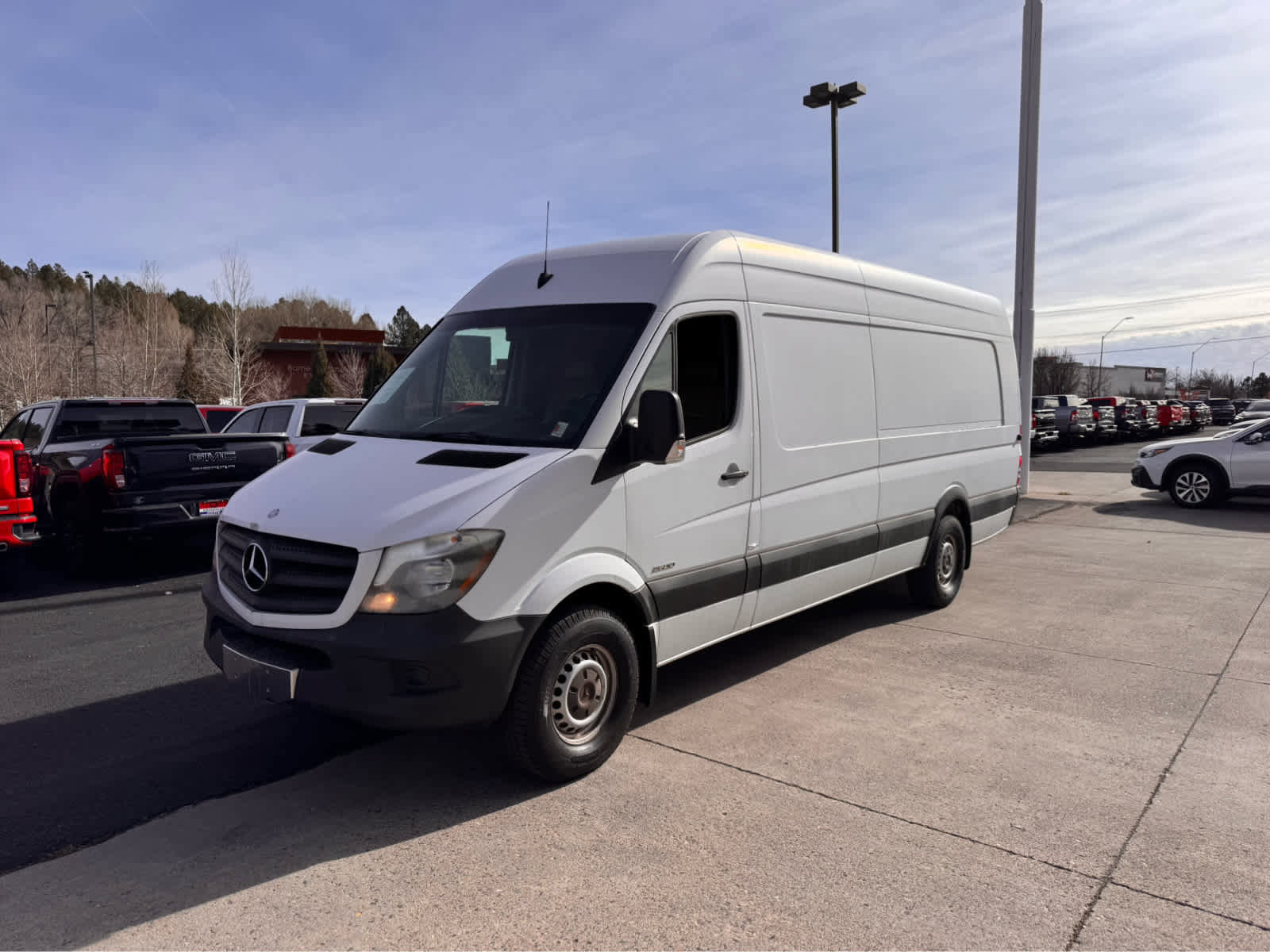 Used 2014 Mercedes-Benz Sprinter 2500 image 1