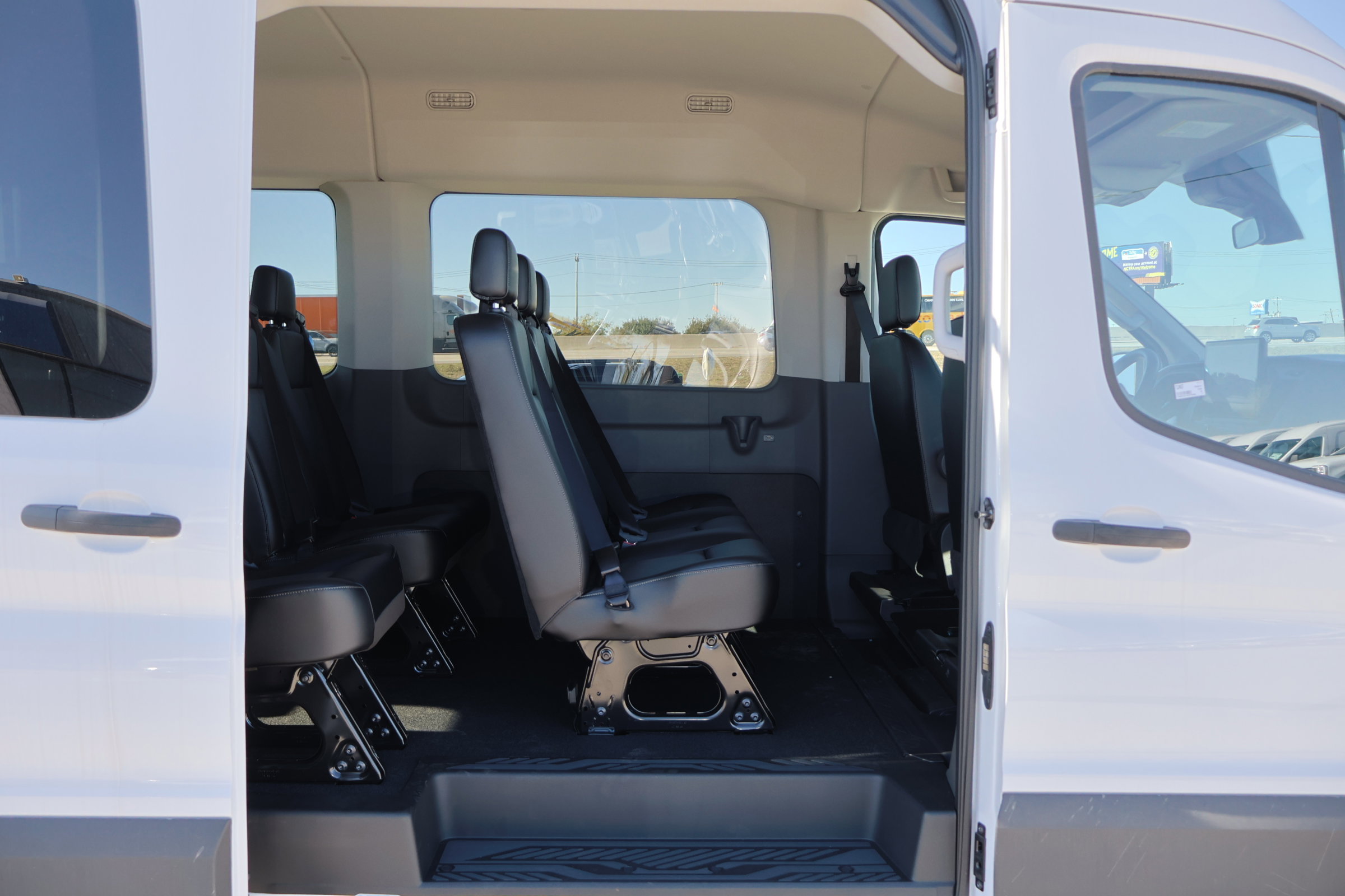 Certified 2024 Ford Transit 350 XL image 31