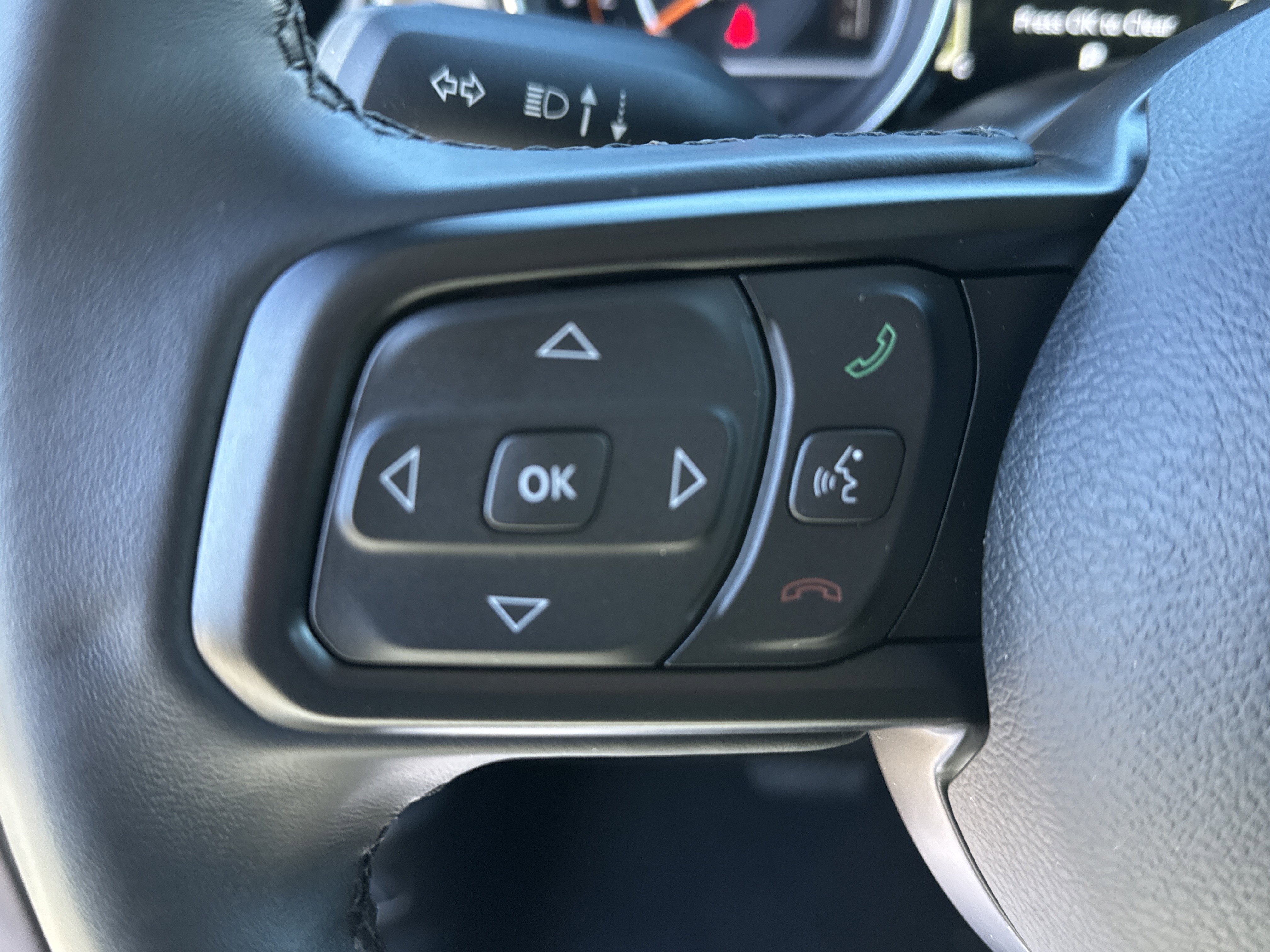 Used 2022 Jeep Gladiator Sport image 29