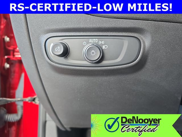 Used 2023 Chevrolet Equinox RS image 25