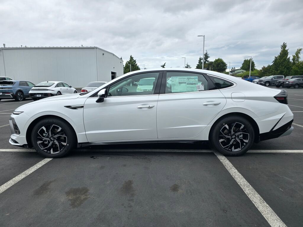 New 2025 Hyundai Sonata SEL image 7