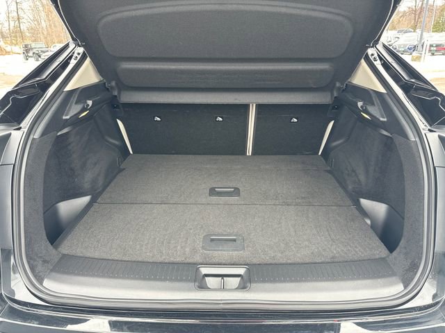 Used 2024 Nissan Ariya AWD image 26