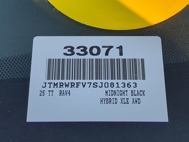 Used 2025 Toyota RAV4 XLE image 16