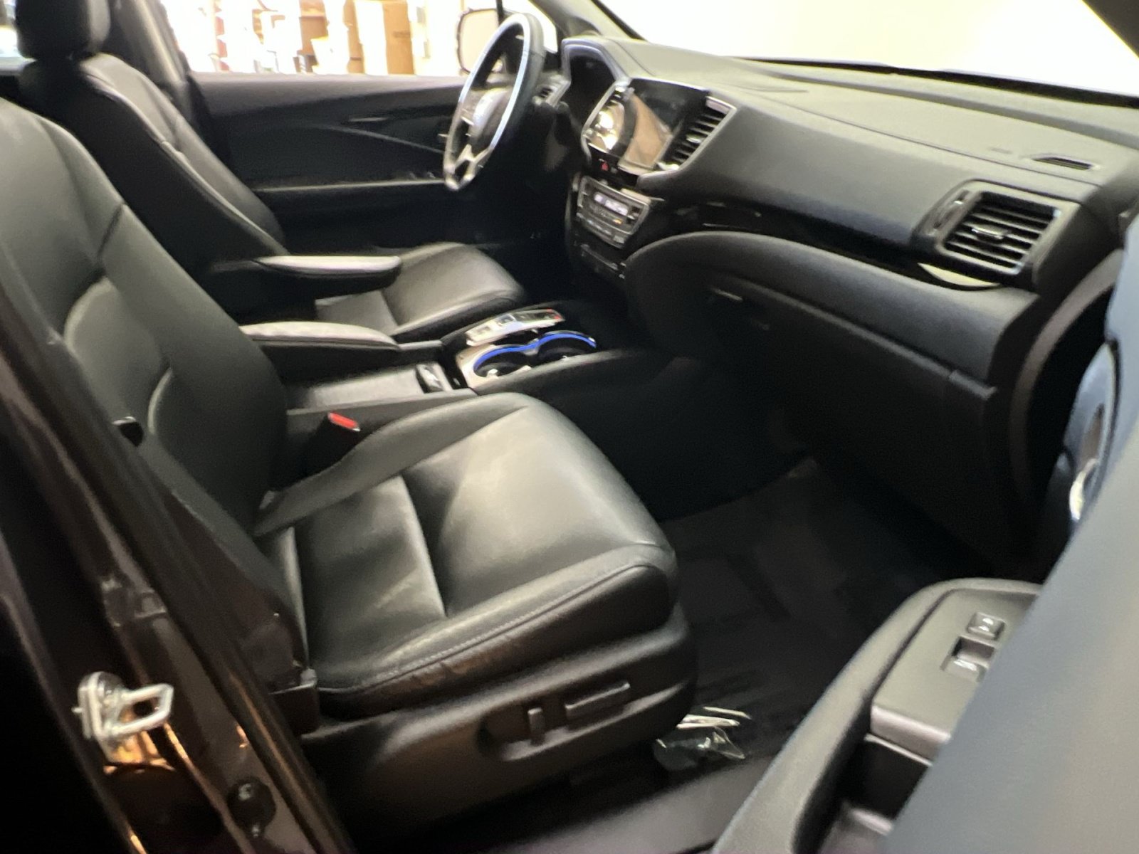 Used 2019 Honda Pilot Touring image 27