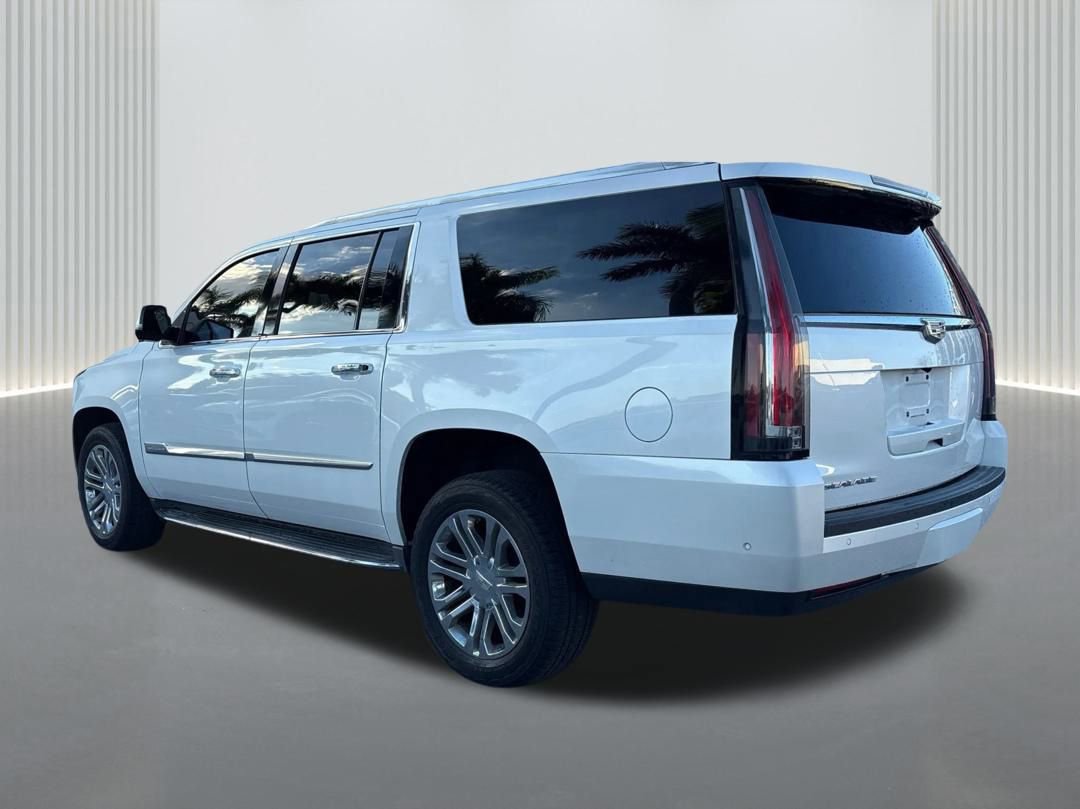 Used 2017 Cadillac Escalade ESV 2WD image 7