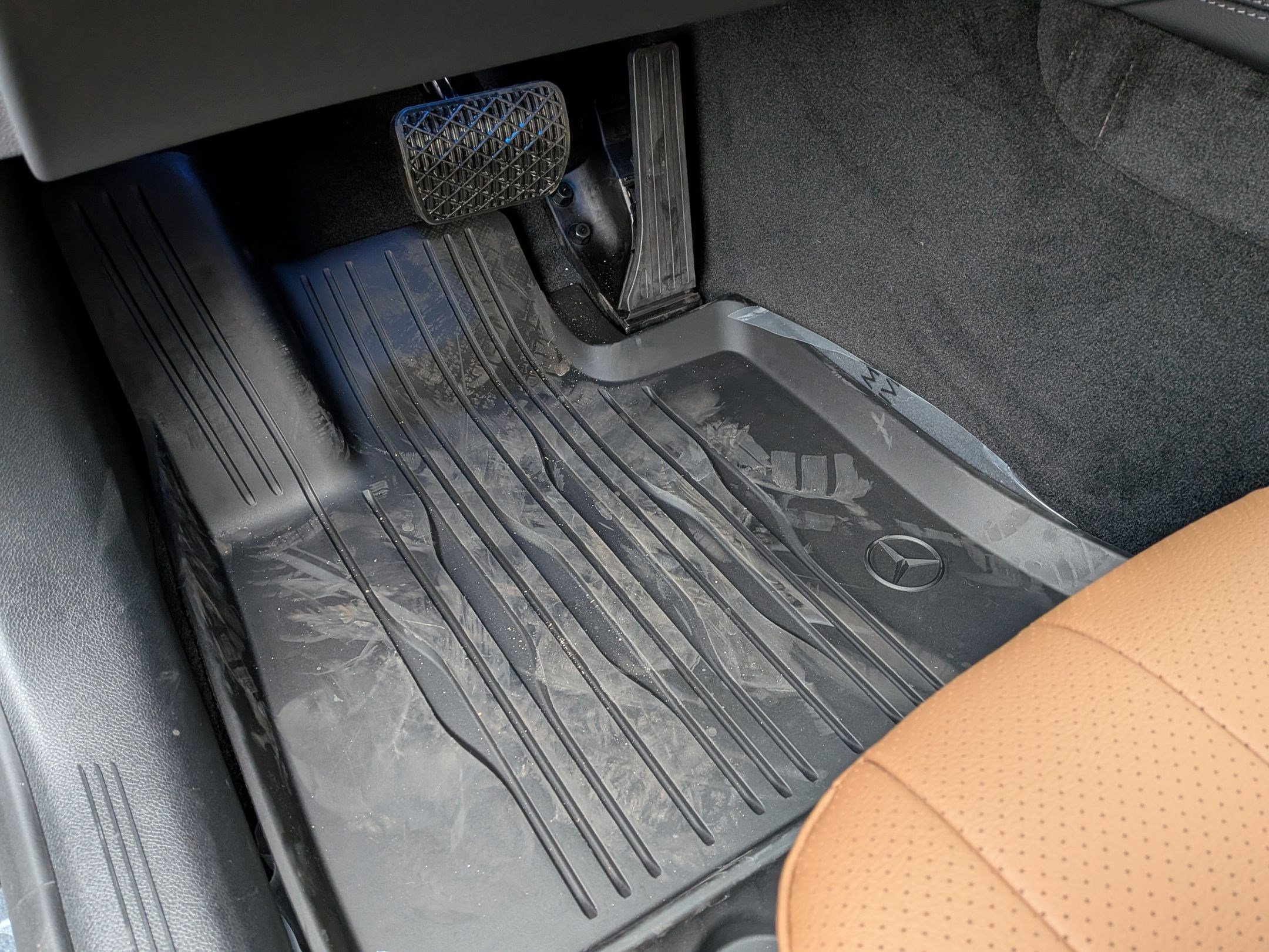 New 2026 Mercedes-Benz E 350 4MATIC Sedan image 17