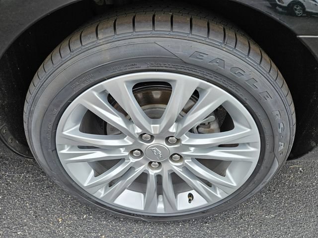 Used 2019 Cadillac XTS Luxury FWD image 14
